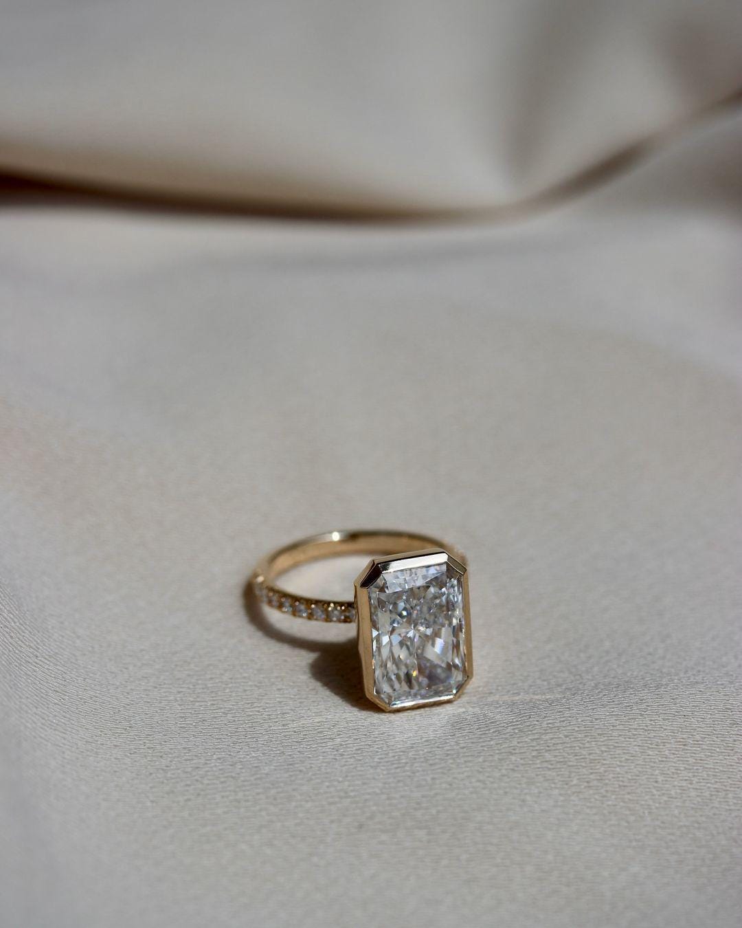 Bezel Set 2.50 Ct Radiant Cut Moissanite Engagement Ring, Crushed Ice Radiant Cut Ring, Elongated Radiant, Solitaire Ring - AuraJewelsCA