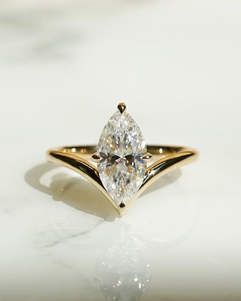 2 Ct Marquise Cut Moissanite Engagement Ring, Wedding Ring, Marquise Cut Ring, Elongated Marquise, Luxury Ring for Her
