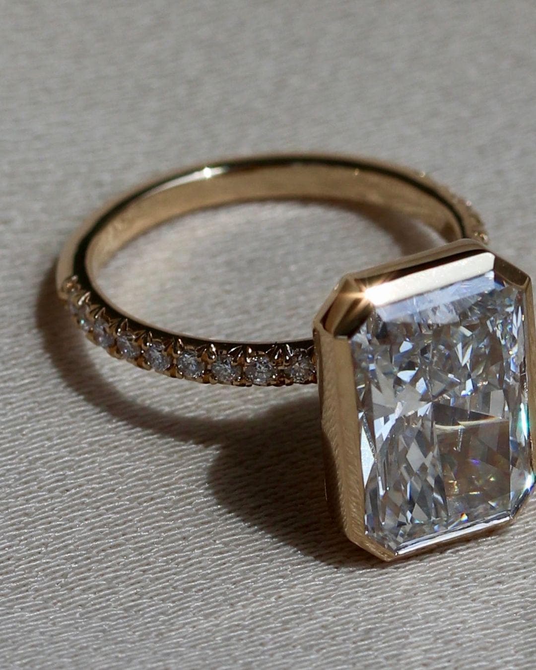 Bezel Set 2.50 Ct Radiant Cut Moissanite Engagement Ring, Crushed Ice Radiant Cut Ring, Elongated Radiant, Solitaire Ring