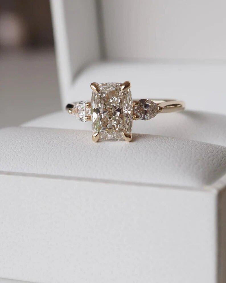 2.21 TC Elongated Cushion Cut Moissanite Trilogy,Hybrid Iced Out Cushion,Pear Side Stones,Cushion Cut Three Stone Ring,Wedding Proposal Ring
